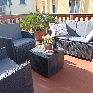 La Casa Di Ele, Parcheggio Privato Gratuito , La Spezia Italie