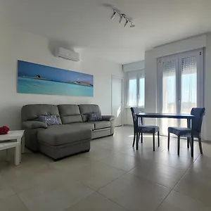 Intero Con Parcheggio Gratuito Appartement